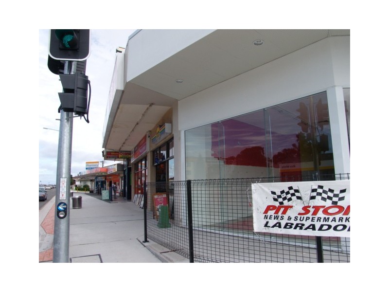 30 Brisbane Road (Cnr Turpin Road), Labrador QLD 4215