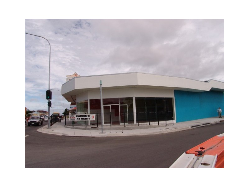 30 Brisbane Road (Cnr Turpin Road), Labrador QLD 4215