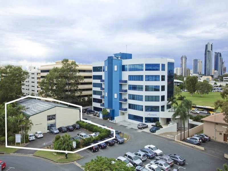 1 + 2/5 FRIGO COURT, Bundall QLD 4217