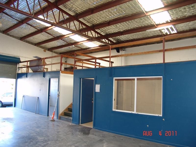 1/2 Gillian Lane, Southport QLD 4215