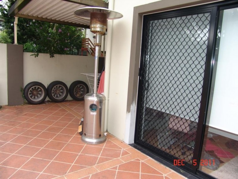 36 Kallay Street, Miami QLD 4220