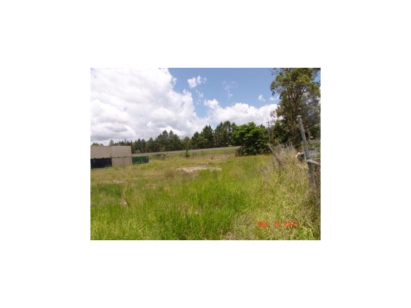 41 OLD PACIFIC HWY, Yatala QLD 4207