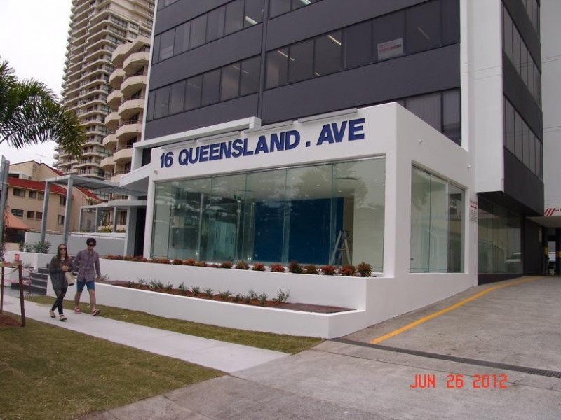 16 Queensland Avenue, Broadbeach QLD 4218