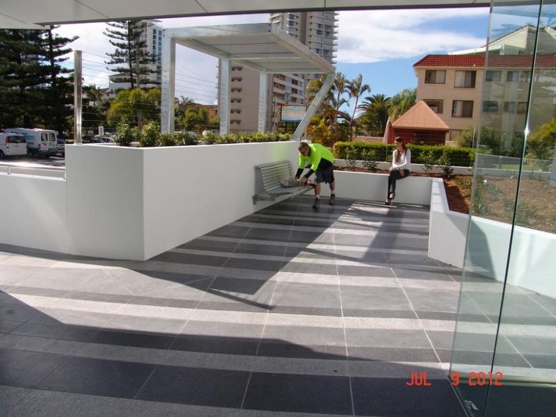 16 Queensland Avenue, Broadbeach QLD 4218
