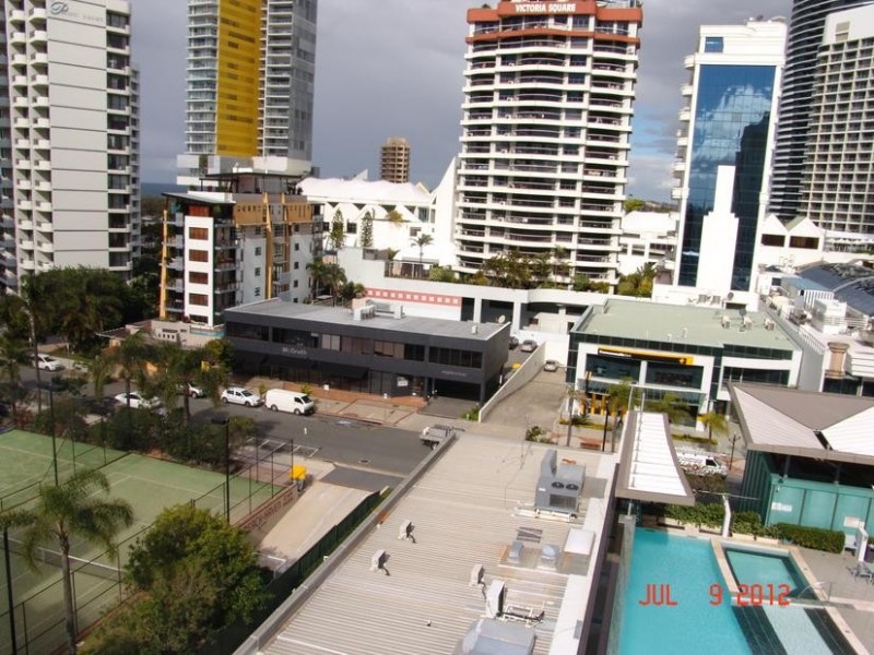 16 Queensland Avenue, Broadbeach QLD 4218