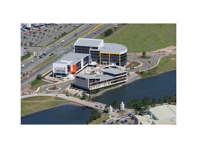 Cnr Bermuda St and Lake Orr Dr, Varsity Lakes QLD 4227