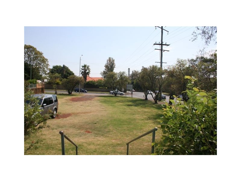 217 West Street, Harristown QLD 4350