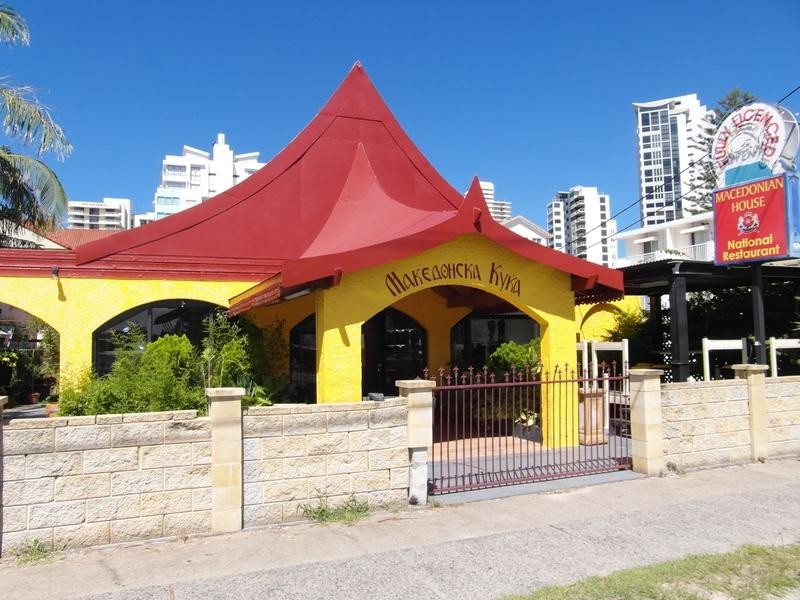 2735 Gold Coast Highway, Broadbeach QLD 4218