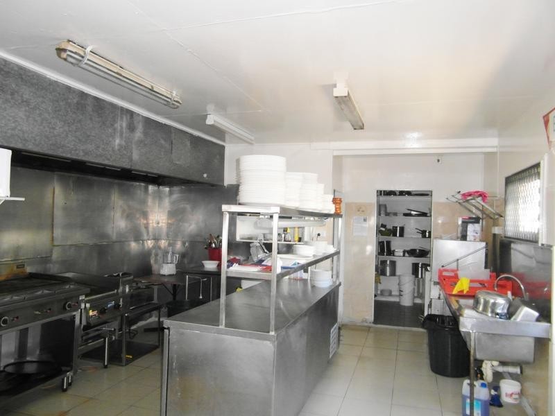 2735 Gold Coast Highway, Broadbeach QLD 4218