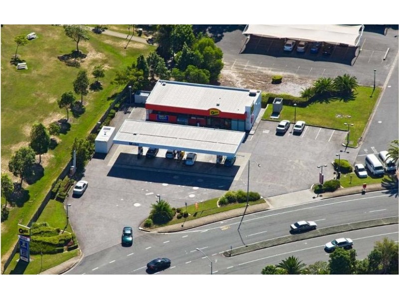 138 Slatyer Drive, Benowa QLD 4217