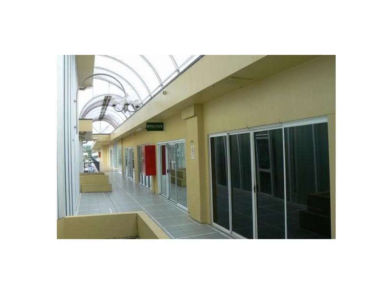 2 Eighth Avenue, Palm Beach QLD 4221