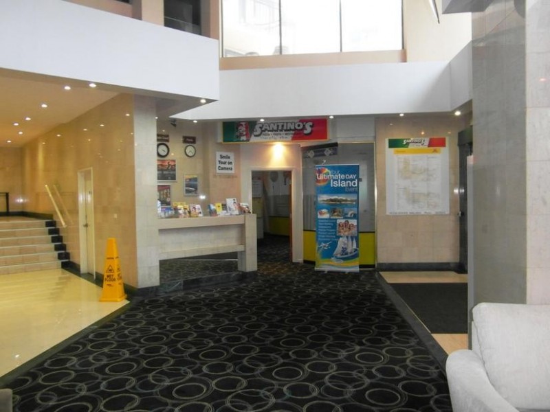 18 Hanlan St, Surfers Paradise QLD 4217