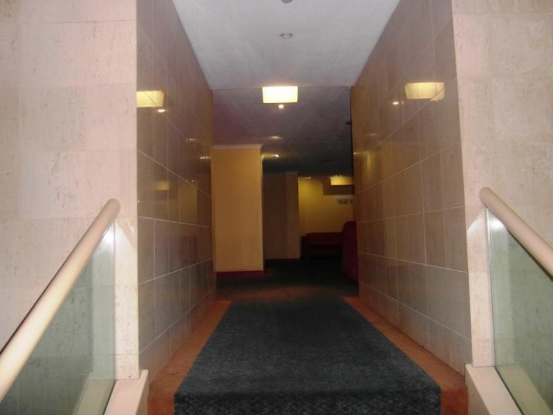 18 Hanlan St, Surfers Paradise QLD 4217