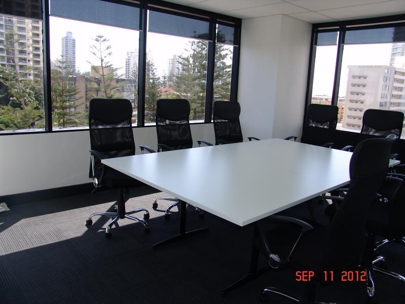 16 Queensland Avenue, Broadbeach QLD 4218