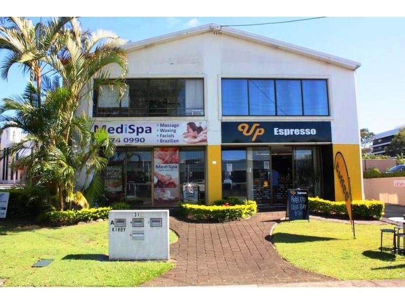 31 Crombie Avenue, Bundall QLD 4217