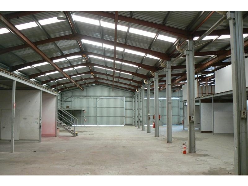 21 Traders Way, Currumbin QLD 4223