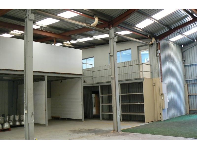 21 Traders Way, Currumbin QLD 4223