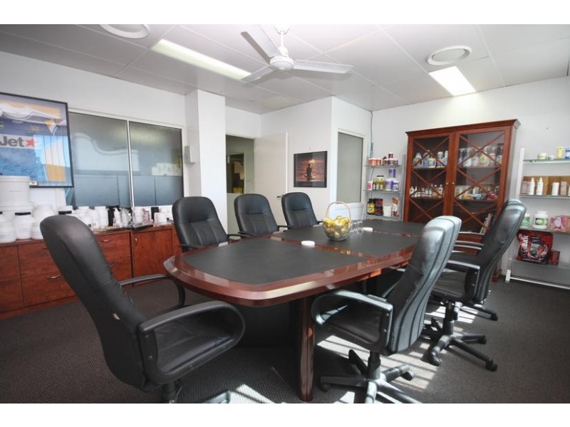 24 Fremantle Street, Burleigh Heads QLD 4220