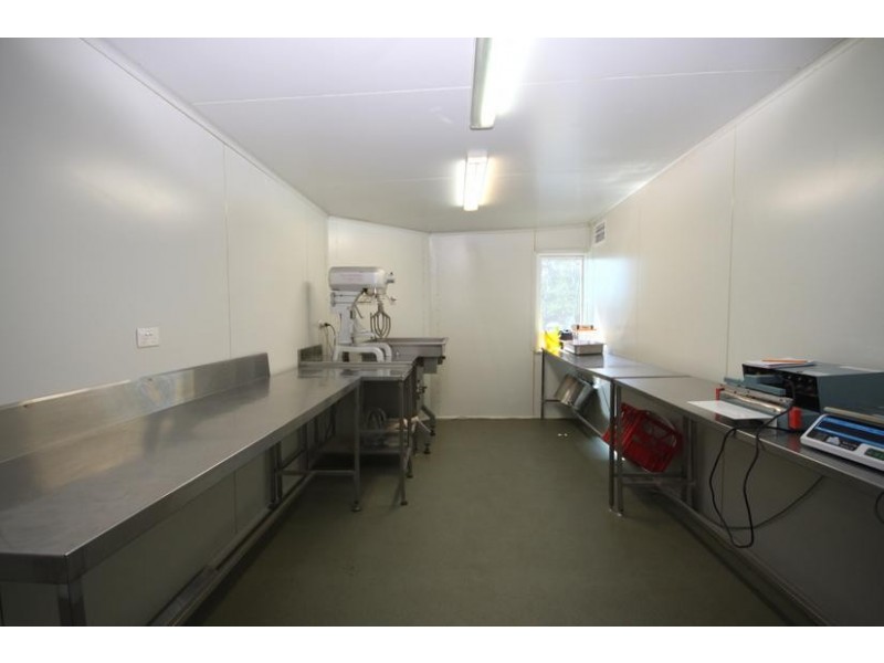 24 Fremantle Street, Burleigh Heads QLD 4220