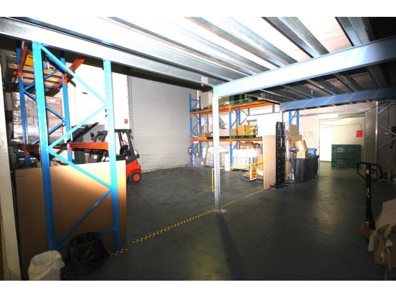 24 Fremantle Street, Burleigh Heads QLD 4220