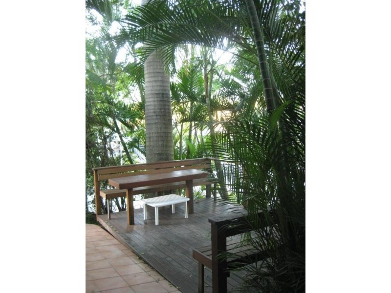 26 Commercial Drive, Ashmore QLD 4214