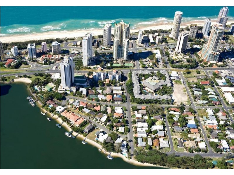 5-7 Peninsula Drive, Surfers Paradise QLD 4217