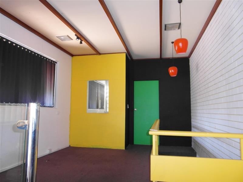 52 NERANG STREET, Southport QLD 4215