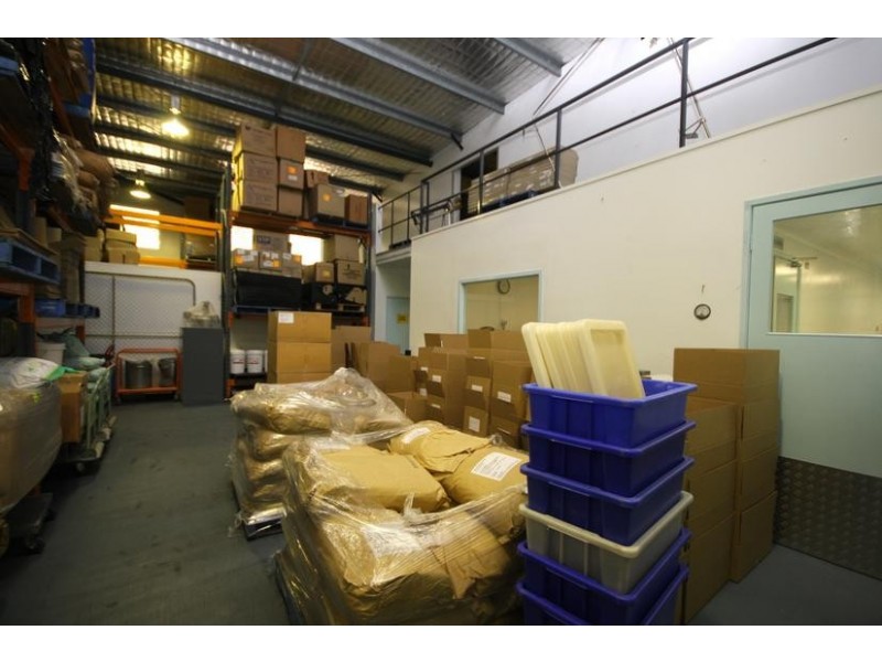 2/24 Fremantle Street, Burleigh Heads QLD 4220