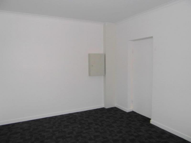 2 Riverview Parade, Budds Beach, Surfers Paradise QLD 4217