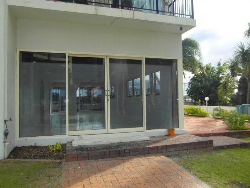 2 Riverview Parade, Budds Beach, Surfers Paradise QLD 4217