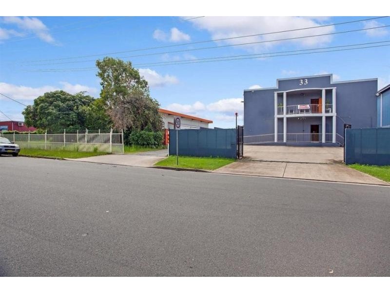 31-33 Morton Street, Chinderah NSW 2487