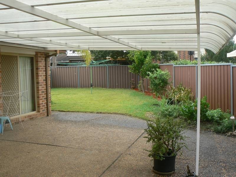 216 Swallow Drive, Erskine Park NSW 2759