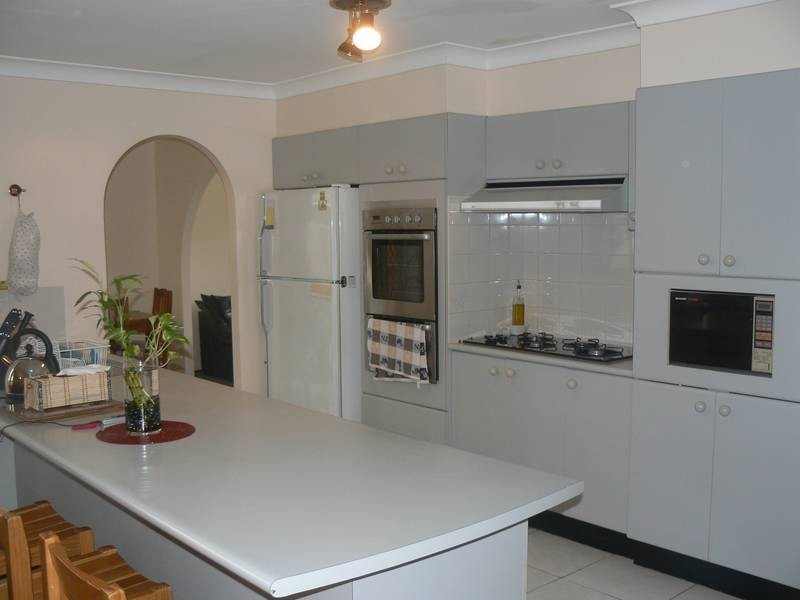 216 Swallow Drive, Erskine Park NSW 2759