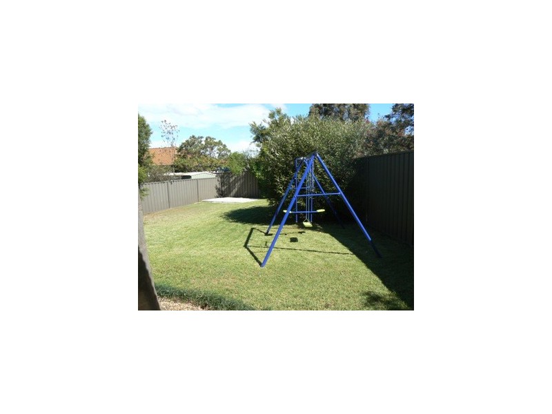 8 Nepean Street, Cranebrook NSW 2749