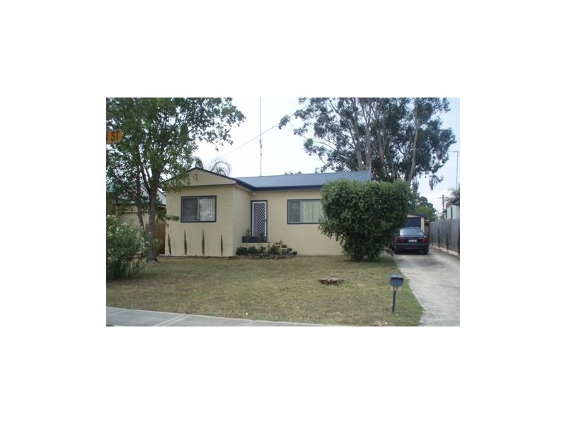 19 Carrington Street, St Marys NSW 2760