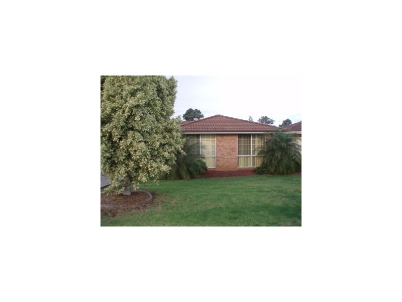 14 Denver Road, St Clair NSW 2759