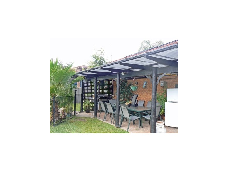 19 Hunter St, St Clair NSW 2759