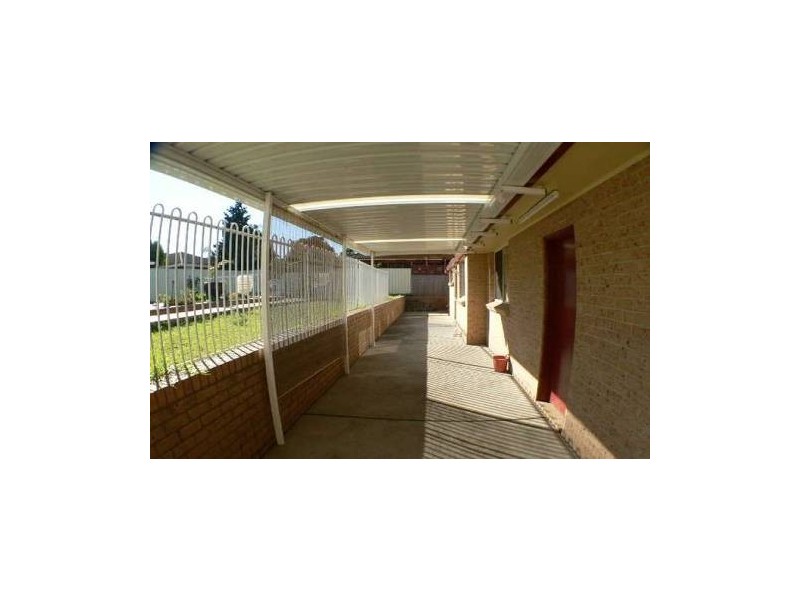 29 Flintlock Drive, St Clair NSW 2759