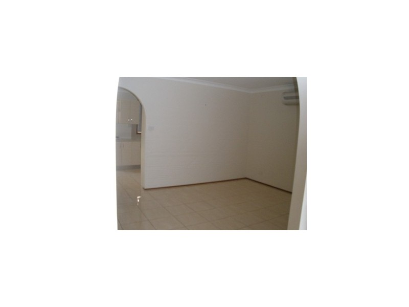 7 Henley Grove, St Clair NSW 2759