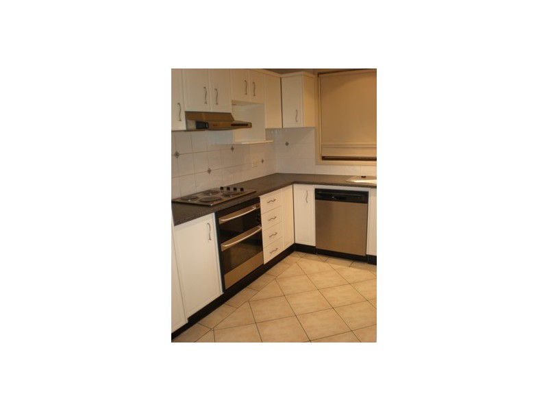 13 Canary Close, St Clair NSW 2759