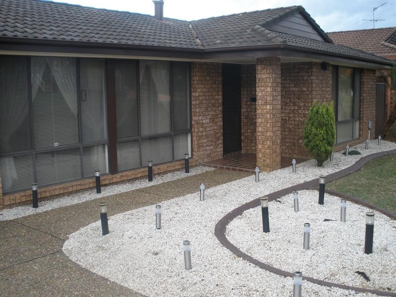 25 Lockhead Circuit, Erskine Park NSW 2759