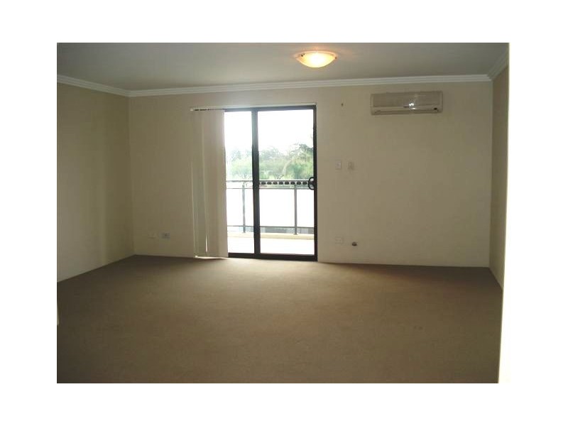 21/9-13 Dent Street, Jamisontown NSW 2750