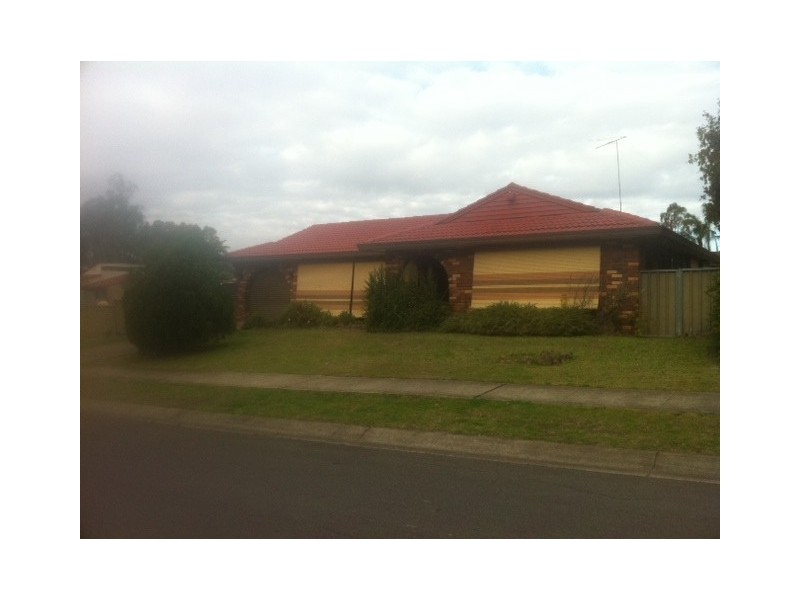 7 Timesweep Drive, St Clair NSW 2759