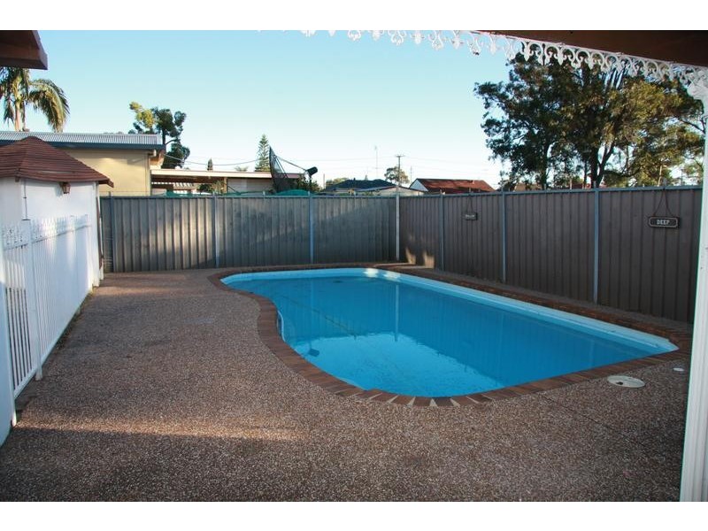 19 Elebana st, Colyton NSW 2760