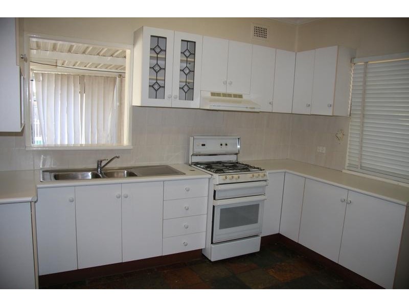 19 Elebana st, Colyton NSW 2760