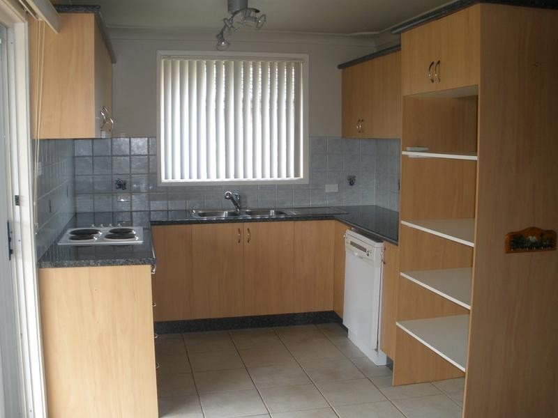 45 Melville Road, St Clair NSW 2759