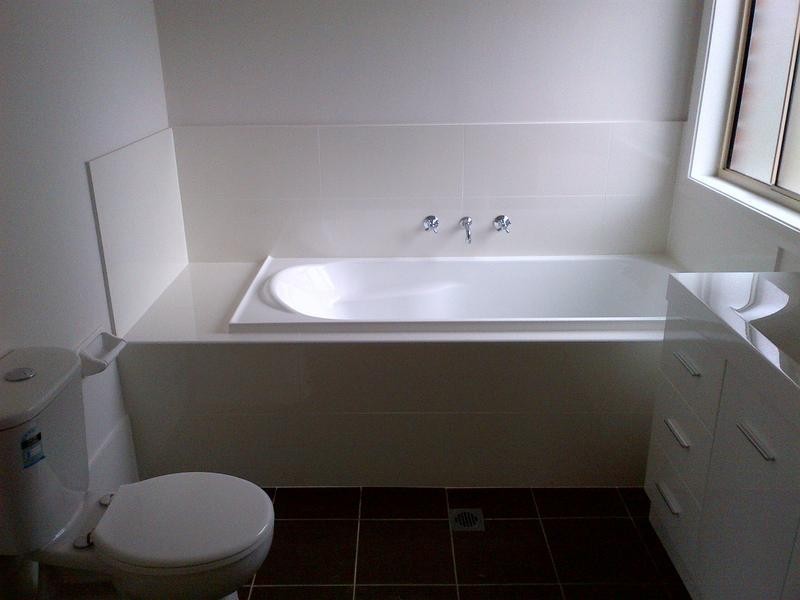 4 Edmund Blackett Close, St Clair NSW 2759