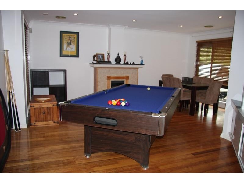 12 Newark Place, St Clair NSW 2759