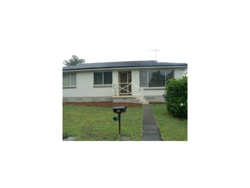 10 maurice street, St Clair NSW 2759