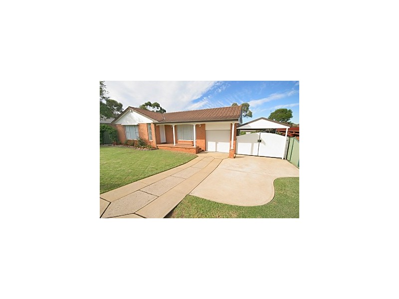 12 Chatsworth Road, St Clair NSW 2759